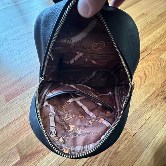 FAUX LEATHER x Women's Black Vegan Leather Backpack Purse WIth Gold Accents - Picture 7 of 9